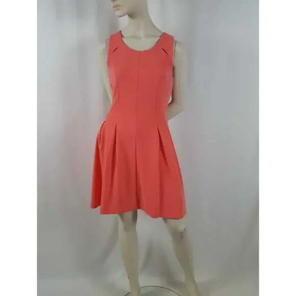 Elle Avant Garden Dress Women's Size 10 Coral Pleated Cut Out Back Sleeveless - Picture 1 of 7